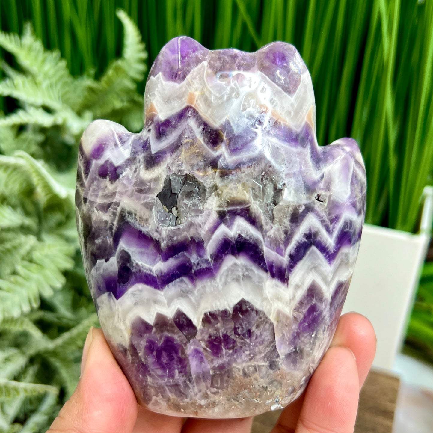 Chevron Dream Amethyst Owl Healing Bird Crystal Carving 388g